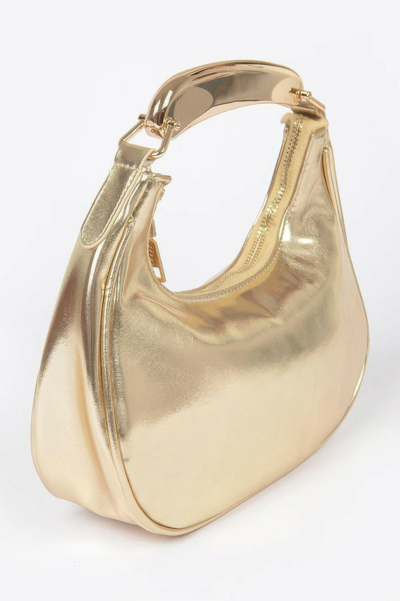 Elegant leather metal bag showcasing premium craftsmanship, perfect for stylish and durable fashion accessories.