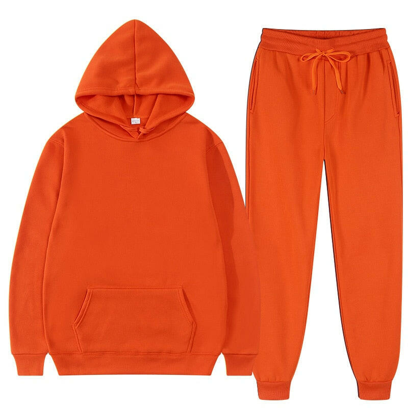 Men tracksuit featuring breathable fabric and modern design for optimal comfort and style