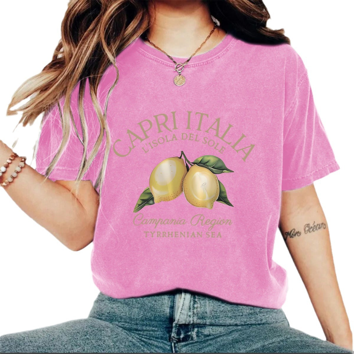 Make vintage T-shirts with plant prints