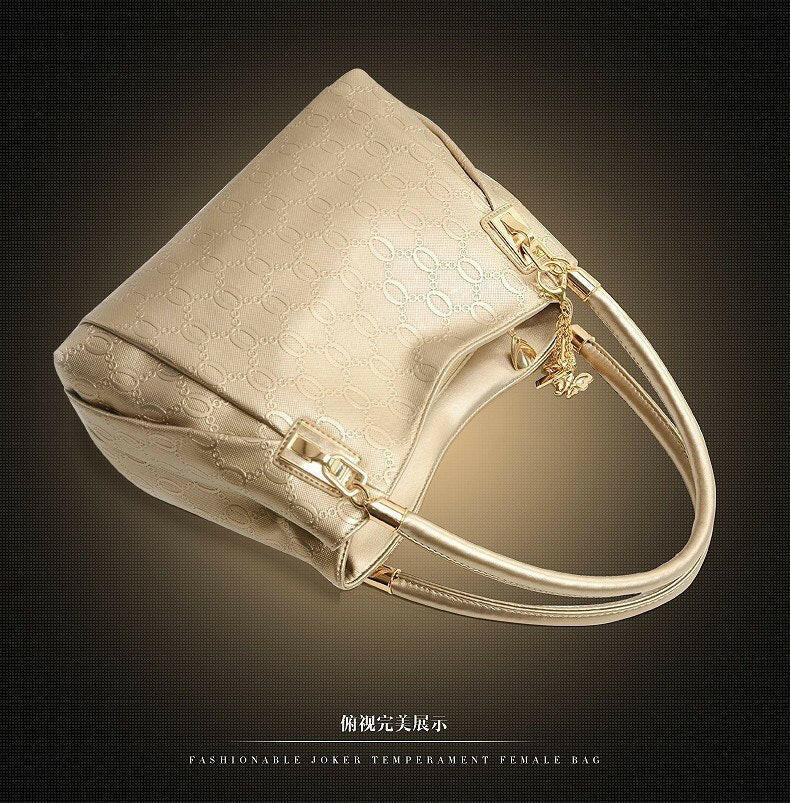 Elegant bag 3 sets featuring durable materials and modern design, perfect for stylish storage solutions.