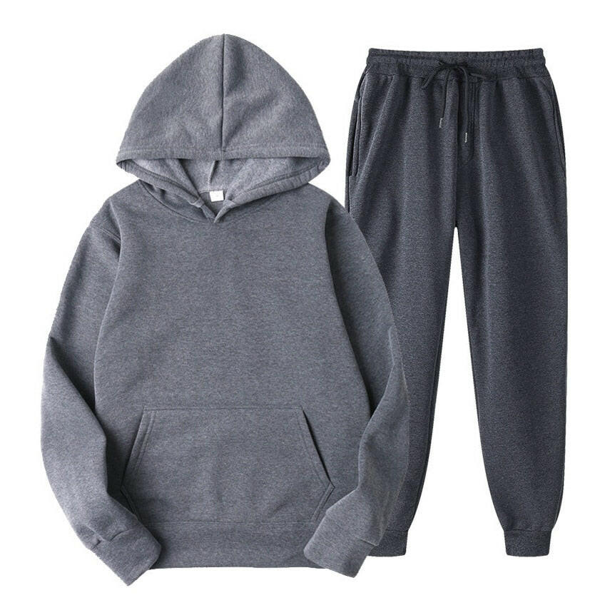 Men tracksuit featuring breathable fabric and modern design for optimal comfort and style