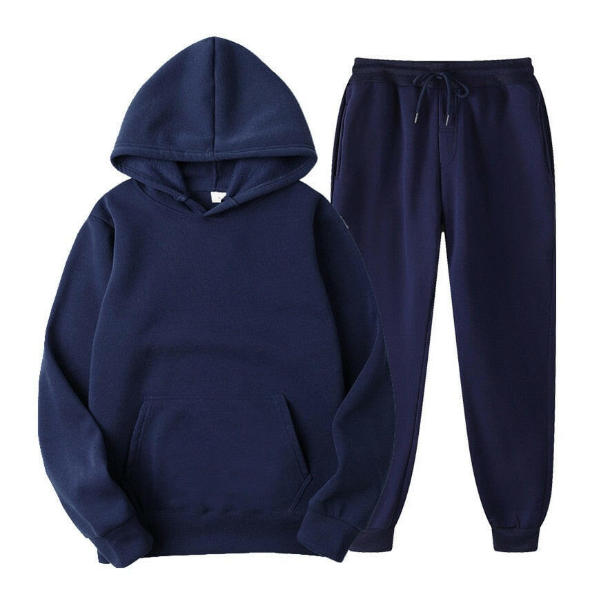 Men tracksuit featuring breathable fabric and modern design for optimal comfort and style