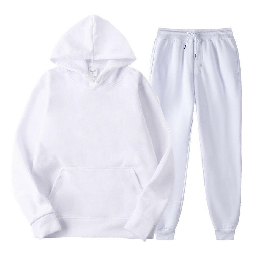 Men tracksuit featuring breathable fabric and modern design for optimal comfort and style