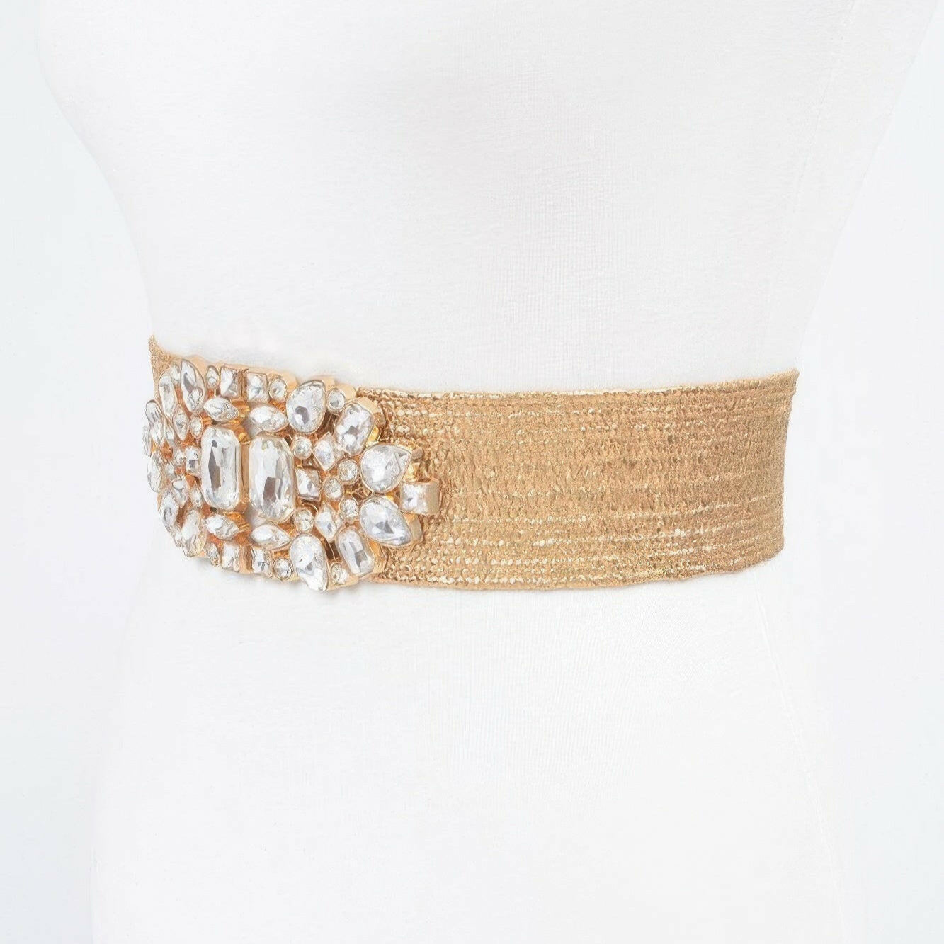Adjustable stretch belt designed for superior comfort and durability, ideal for everyday wear and active lifestyles.