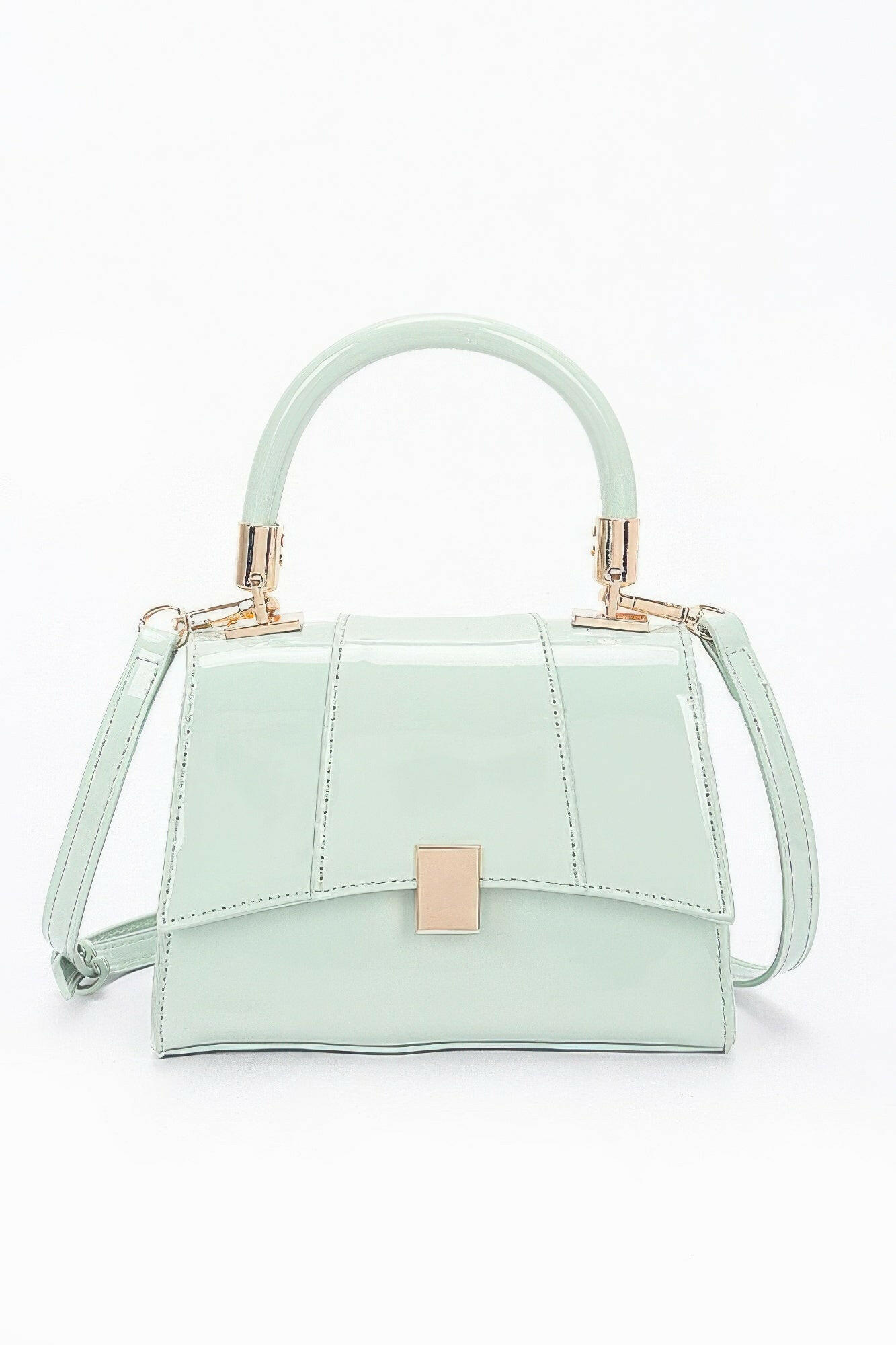 Elegant crossbody bag in black leather, perfect for everyday use and enhancing your stylish look.