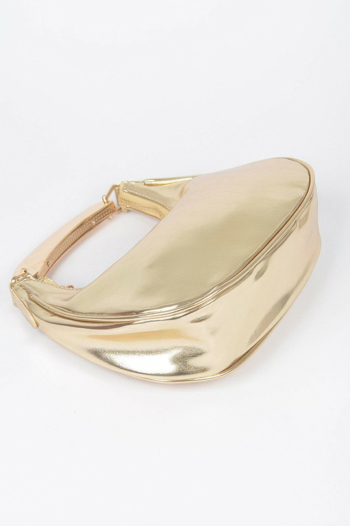 Elegant leather metal bag showcasing premium craftsmanship, perfect for stylish and durable fashion accessories.